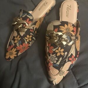 Women's Floral Mules - Black and Gold